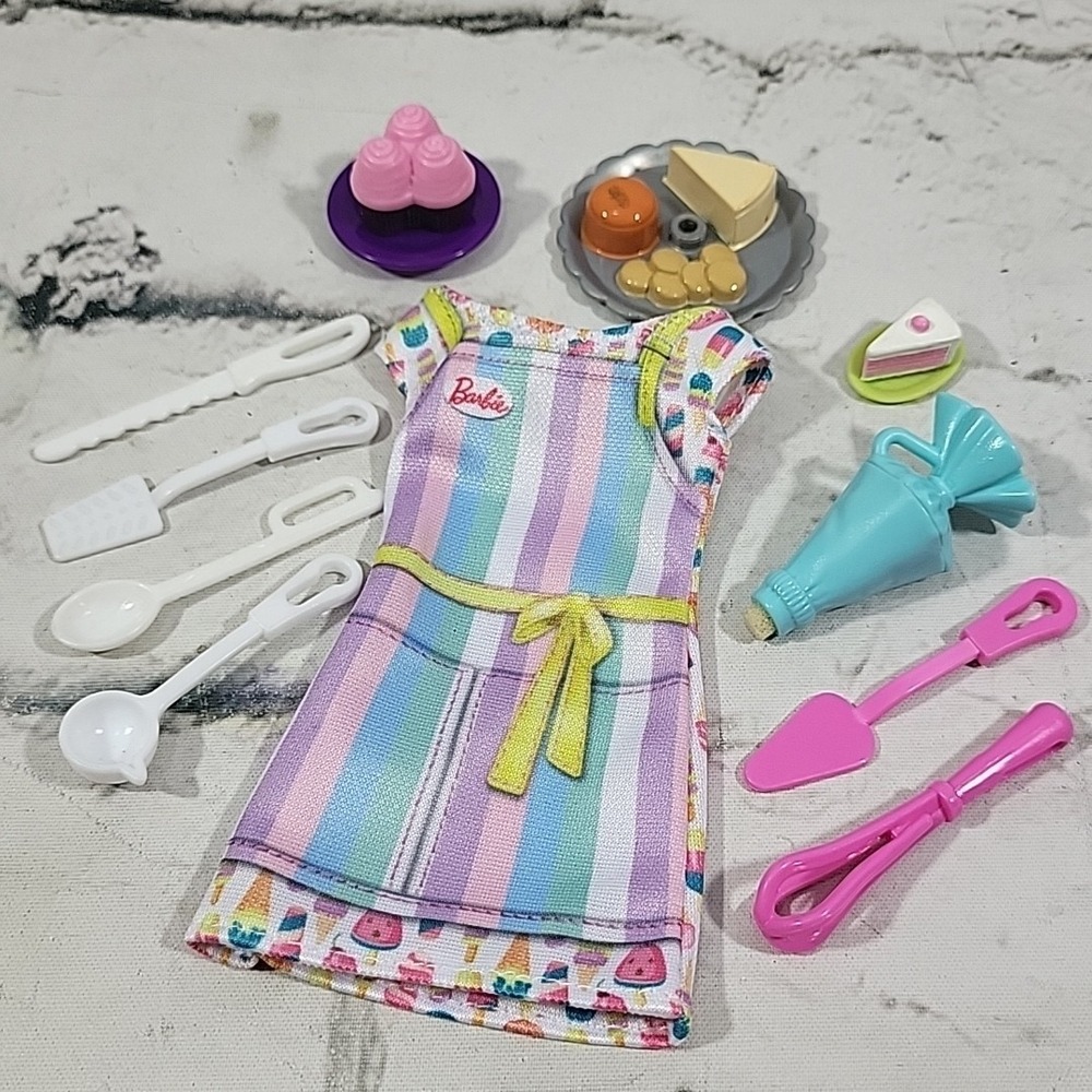 Barbie Pastery Chef Cake Decorating Bakery Lot Dress Whisk Frosting Bag Cupcakes